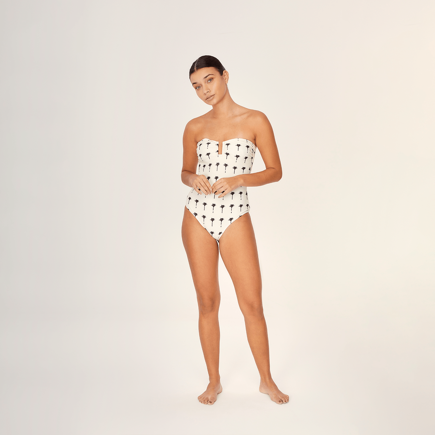 . ONE PIECE 25 ONE PIECE THE PALMS 161