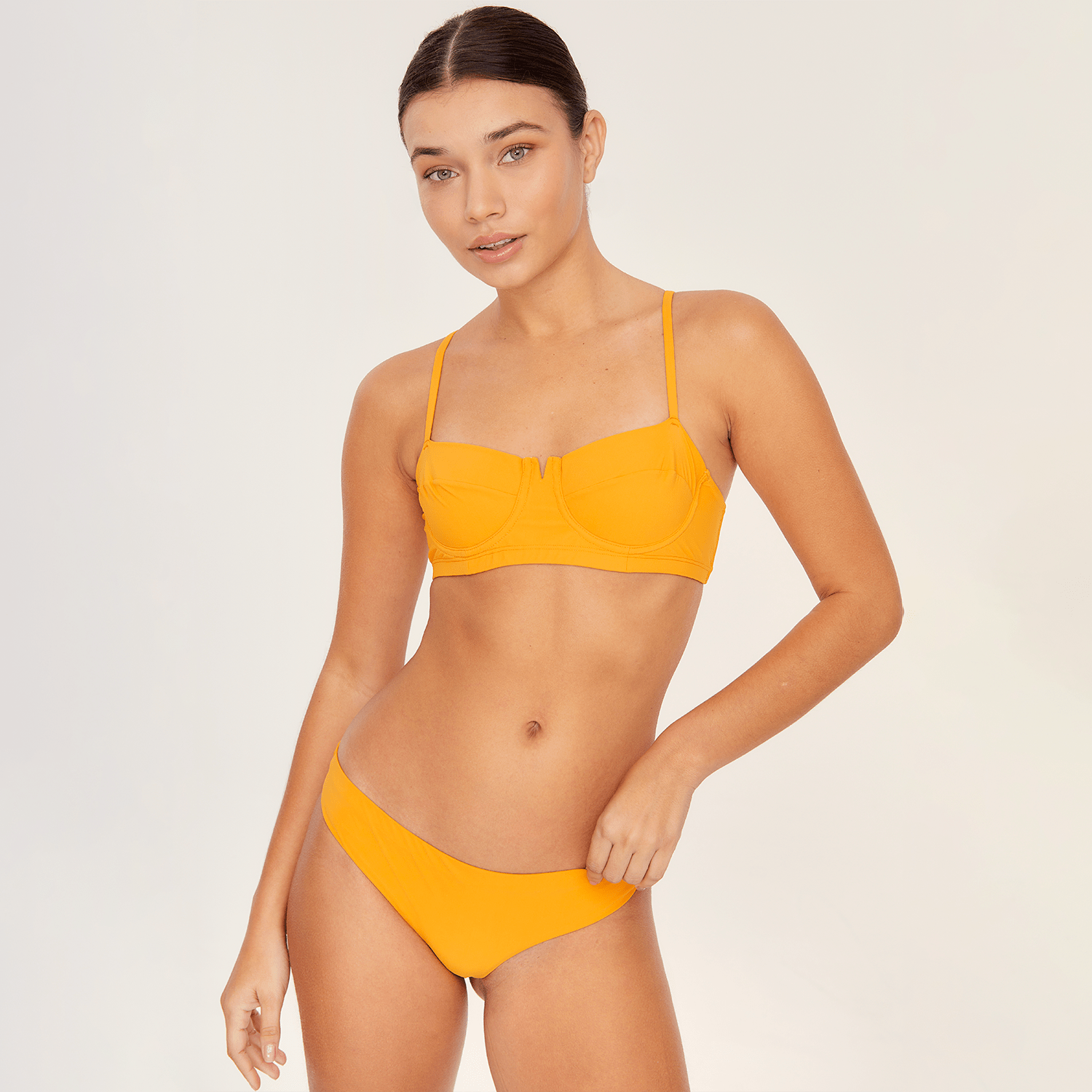 . BIKINI BOTTOM 25 HIPSTER BOTTOM PAPAYA 18