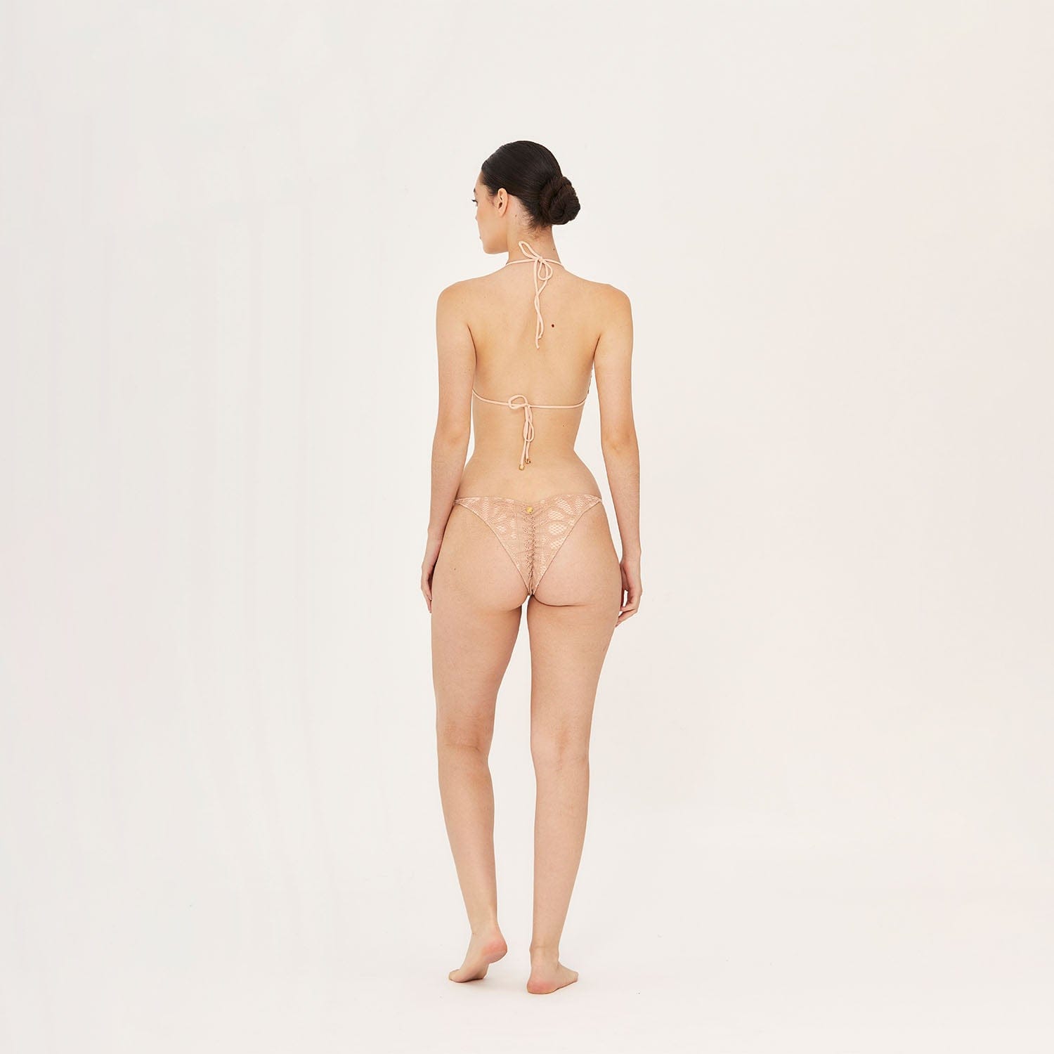 . BIKINI BOTTOM 26 String Bottom Sand 15