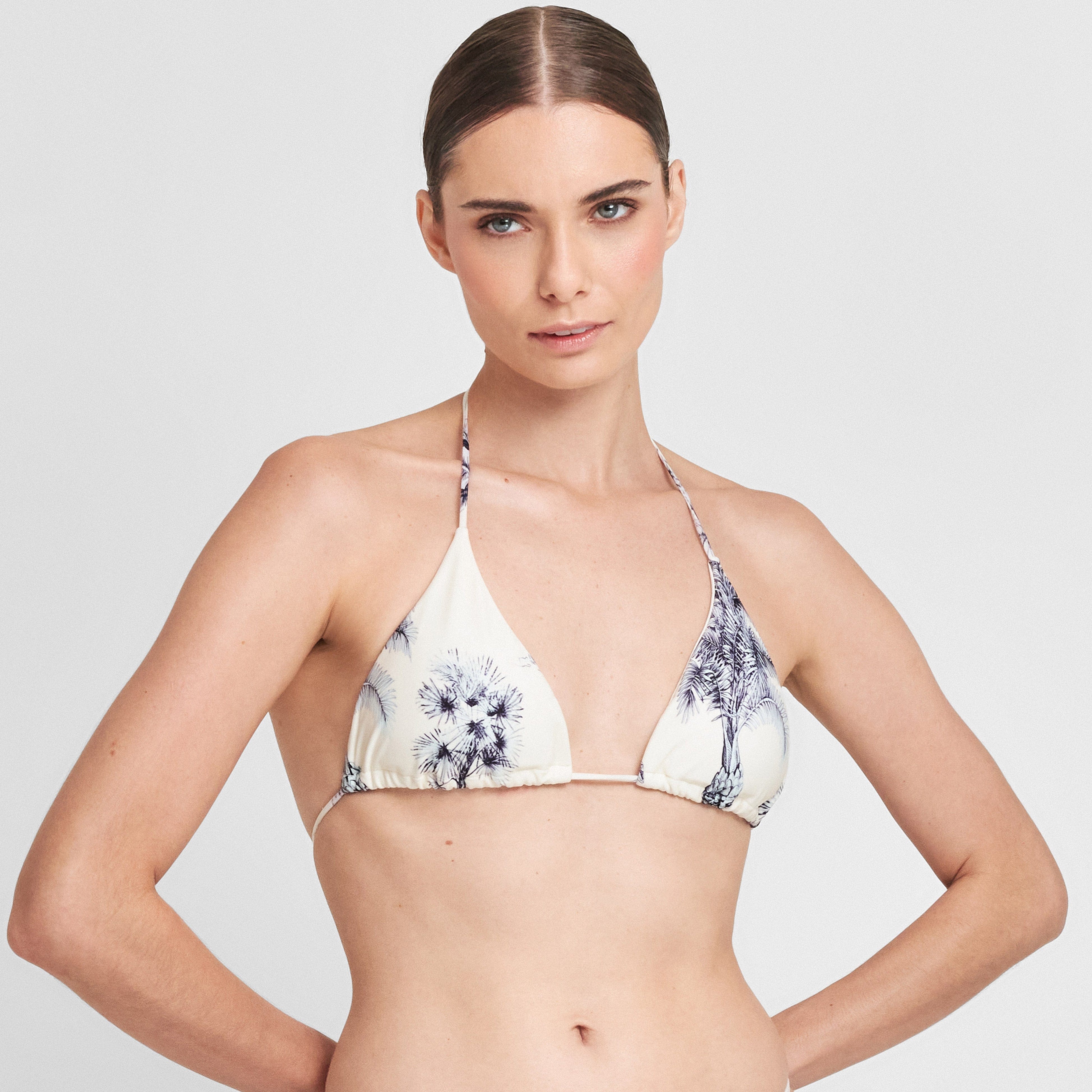 . BIKINI TOP 24 TRIANGLE TOP GRASSE BLEUE