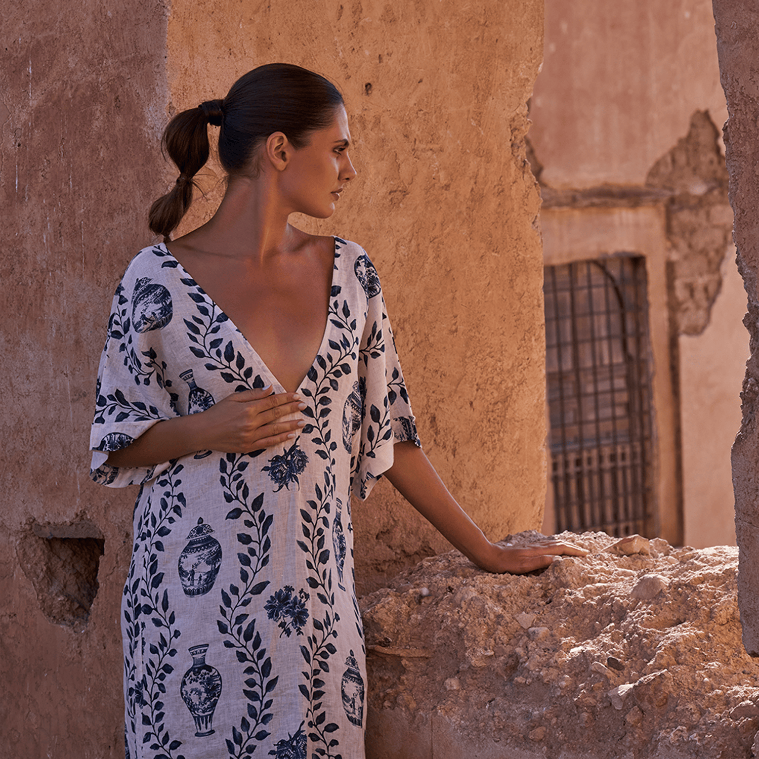 . DRESS 26 Dynastie Long Tunic