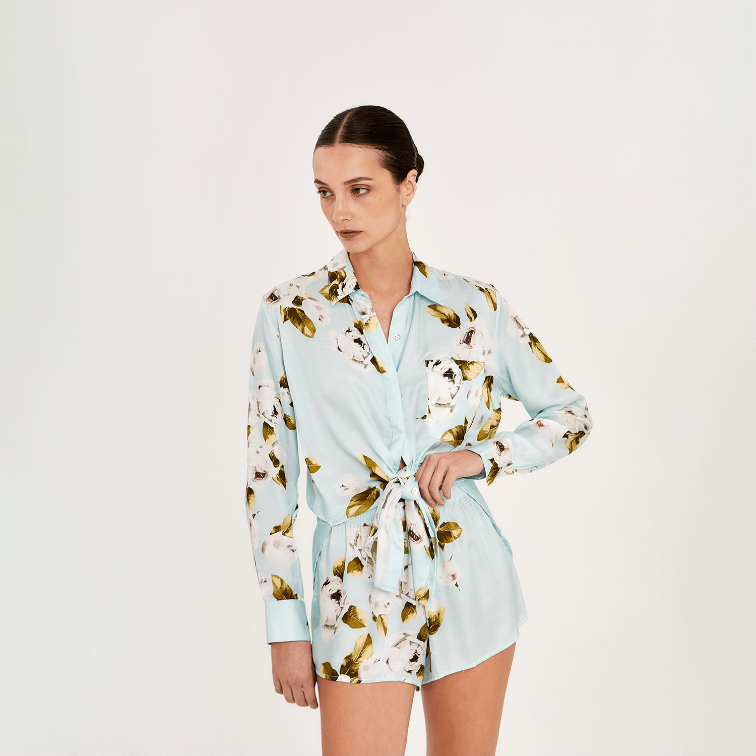 . SHORT 26 SHORT 100% SILK JARDINS 451