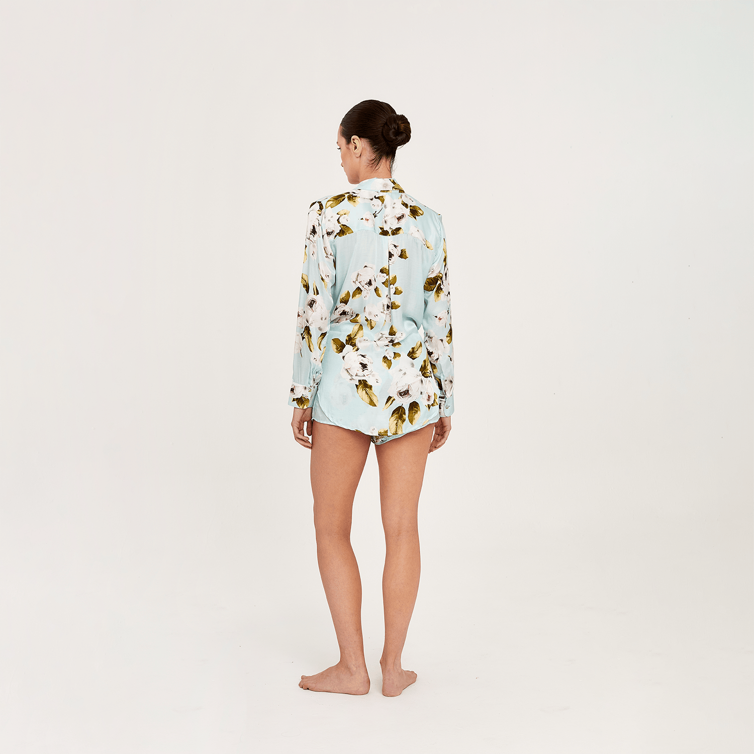 . SHORT 26 SHORT 100% SILK JARDINS 451