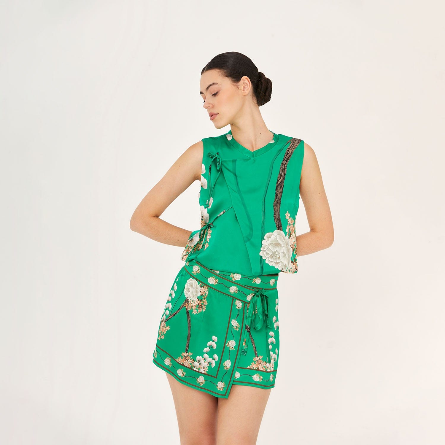 . SKIRT 26 MINI SKIRT 100% SILK CHIFFON JADE 502