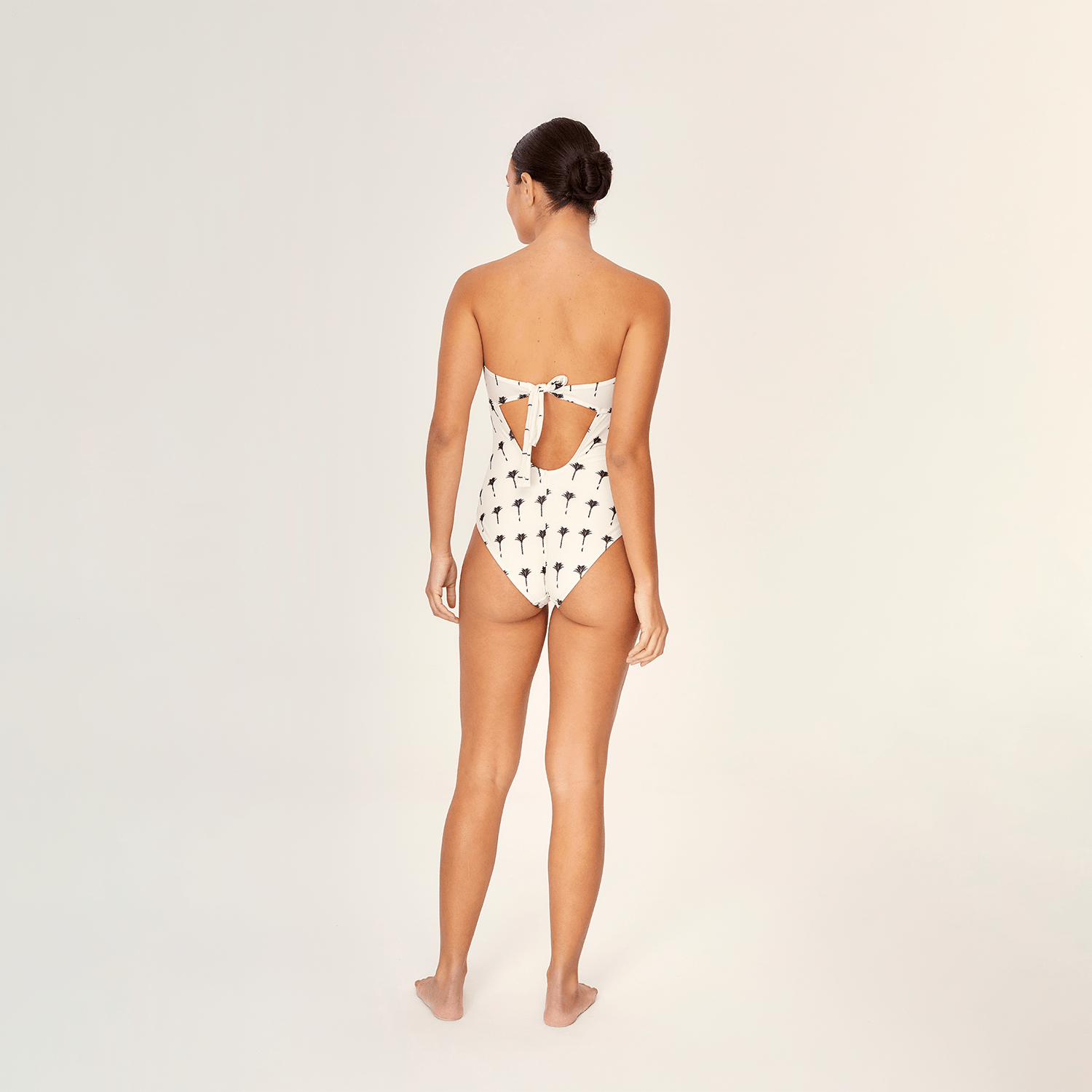 . ONE PIECE 25 ONE PIECE  THE PALMS 161