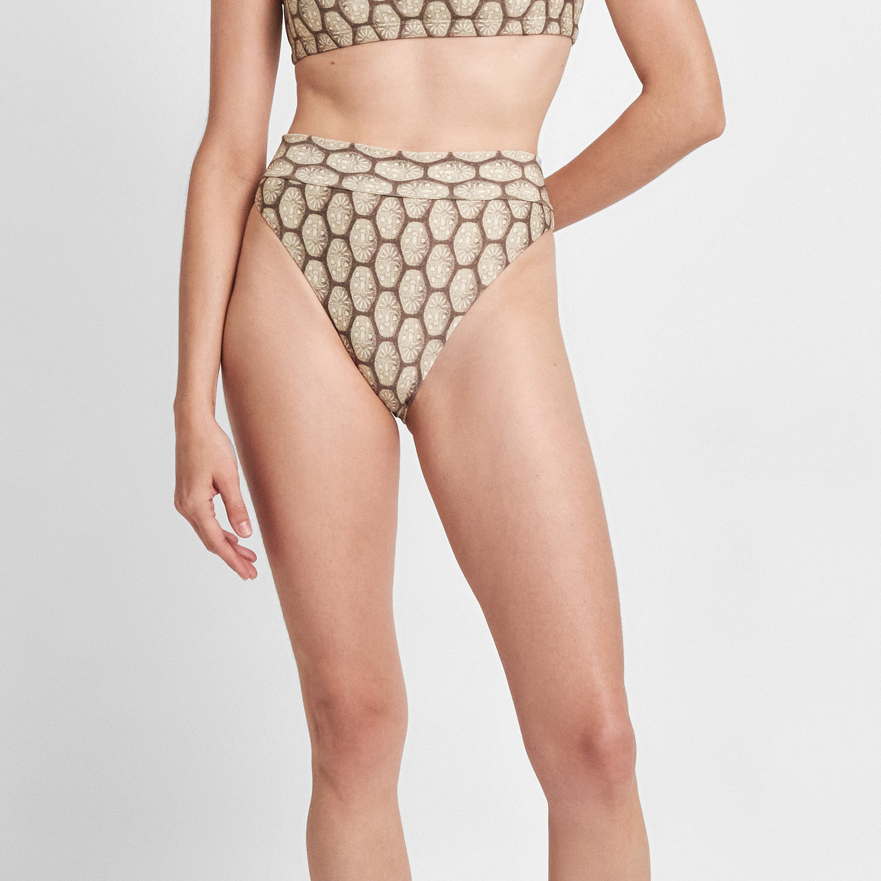 . BIKINI BOTTOM 24 HIGH RISE BOTTOM PIÑA 