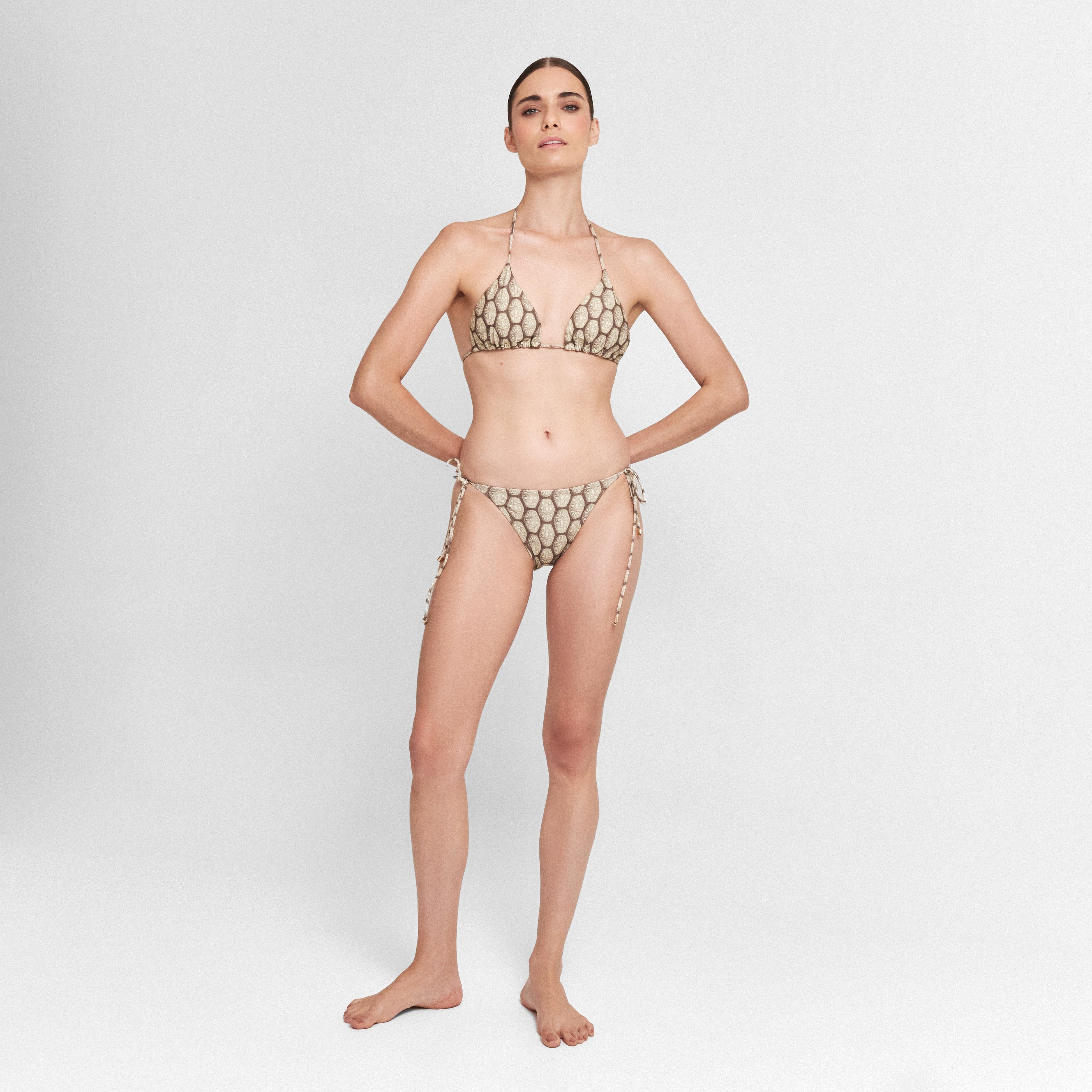 . BIKINI TOP 24 TRIANGLE TOP PIÑA 