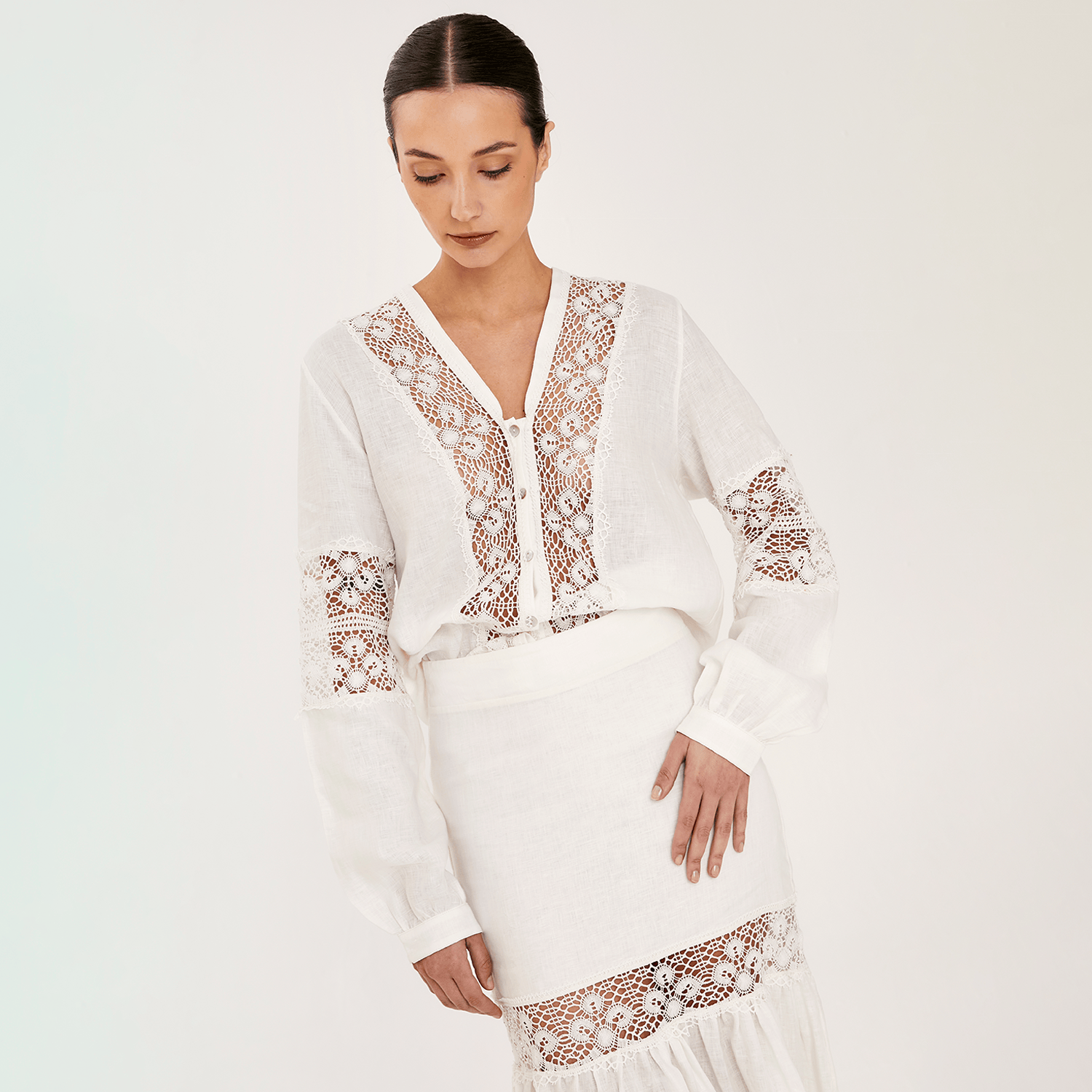 . BLOUSE 26 BLOUSE 100% LINEN BLANC 436