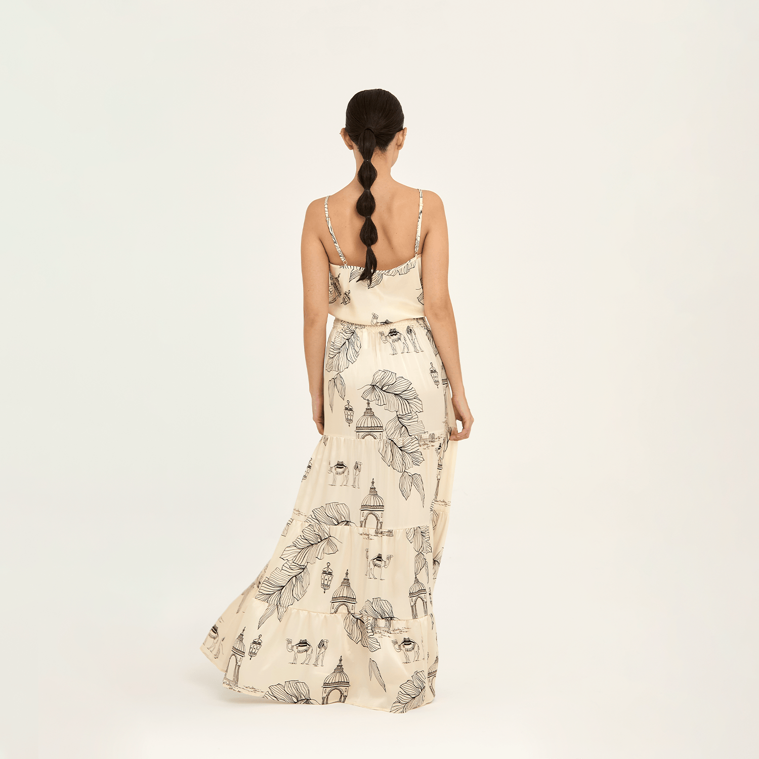. BLOUSE 26 V-Neck Camisole in Camel Toile Print
