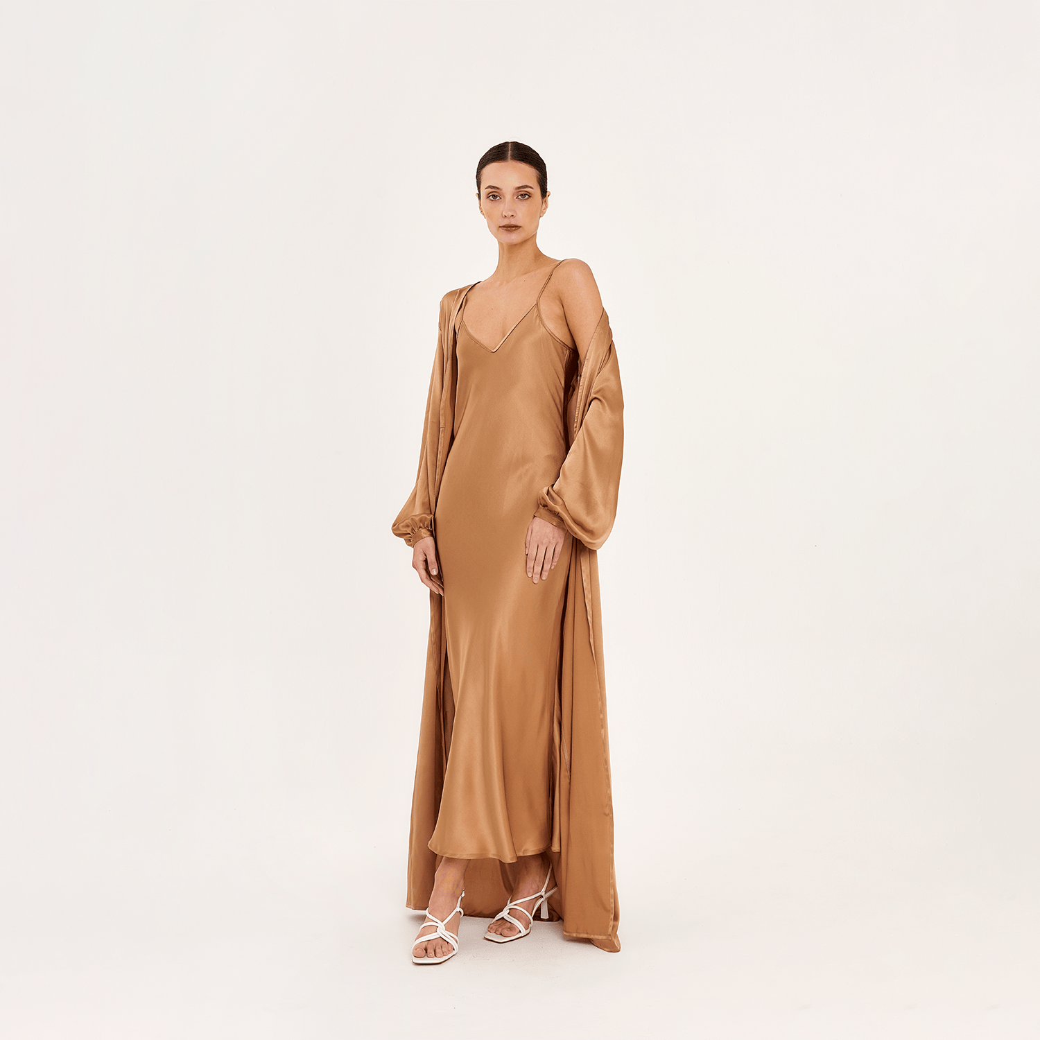 La Dune Aguaclara | La Dune - Set Long Cape & Midi Slip Dress