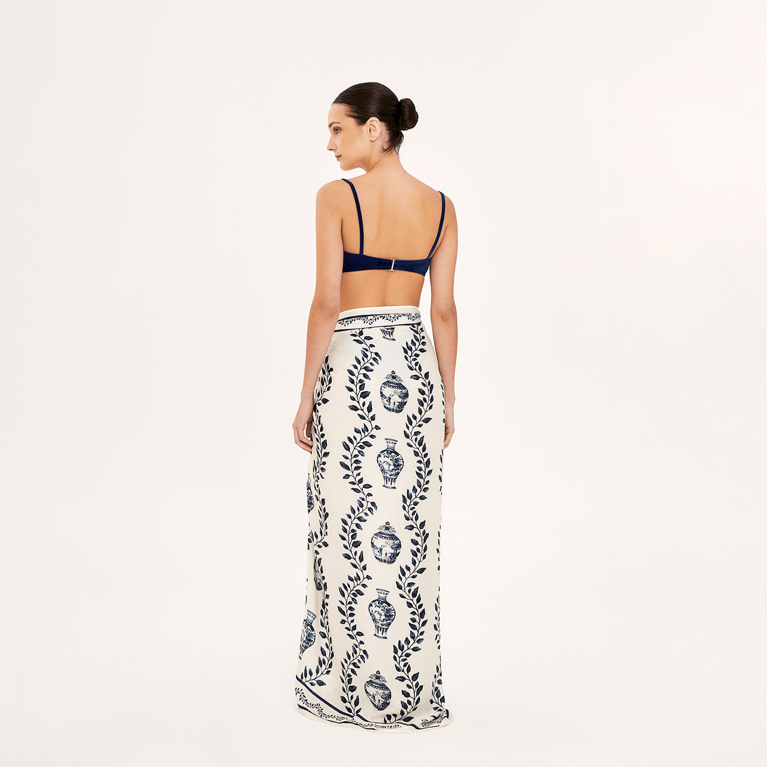 . SKIRT 26 U Dynastie Pareo