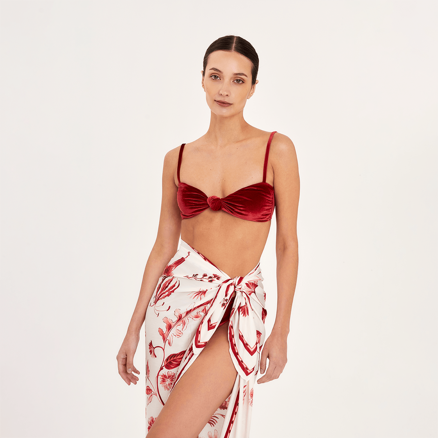 . SKIRT 26 U PAREO / SCARF SILK VISCOSE ROUGE 500